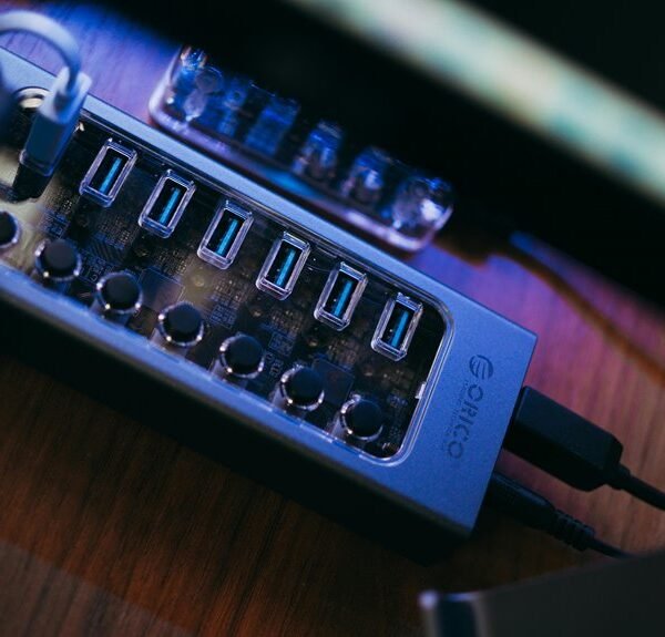 Innovative Online Hub 120636020 Digital Suite