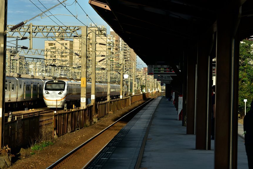 innovative web hub network